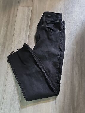 Levi's Women's Black Straight Leg Jeans